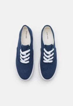 Pier One Unisex - Sneakers Laag - Dark Blue 9 Pier One Unisex - Sneakers Laag - Dark Blue -Pier One 0265a3aa1b4e4b7f9cad7a3e386f8519