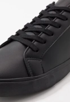 Pier One Unisex - Sneakers Laag - Black 11 Pier One Unisex - Sneakers Laag - Black -Pier One 4b9fcbc04e2a4ee3a96fa0f2fefe6cba