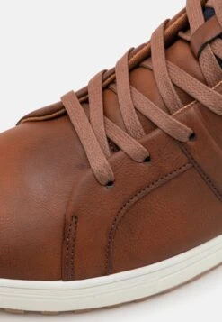 Pier One Sneakers Hoog - Cognac -Pier One b72c2c26a41d4606a44be9f2efeae0dc