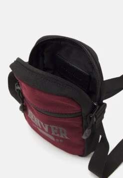 Pier One Schoudertas - Dark Red 6 Pier One Schoudertas - Dark Red -Pier One bdbcce6e2c2c40959a79faab831c30aa