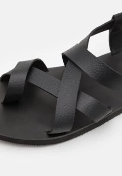 Pier One Teensandalen - Black 11 Pier One Teensandalen - Black -Pier One bfc9cb202a1044a7af0b0ffa2591ad7d