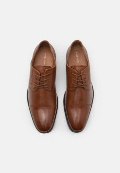 Pier One Veterschoenen - Tan 9 Pier One Veterschoenen - Tan -Pier One e70dfd7585884f65bc3154a31f3e955e