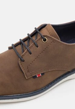 Pier One Sportieve Veterschoenen - Cognac -Pier One f3bf10c0ed9949648551d0fb0413fba8