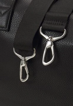 Pier One Unisex - Weekendtas - Black 10 Pier One Unisex - Weekendtas - Black -Pier One f897dbe16f394747bbcb912b9902dfc5